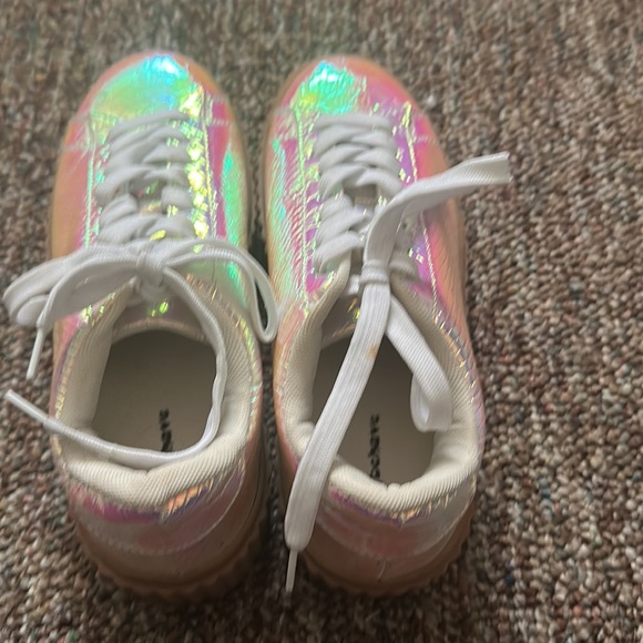 Misbehavior holographic platform sneakers size 7.5 - Picture 4 of 4